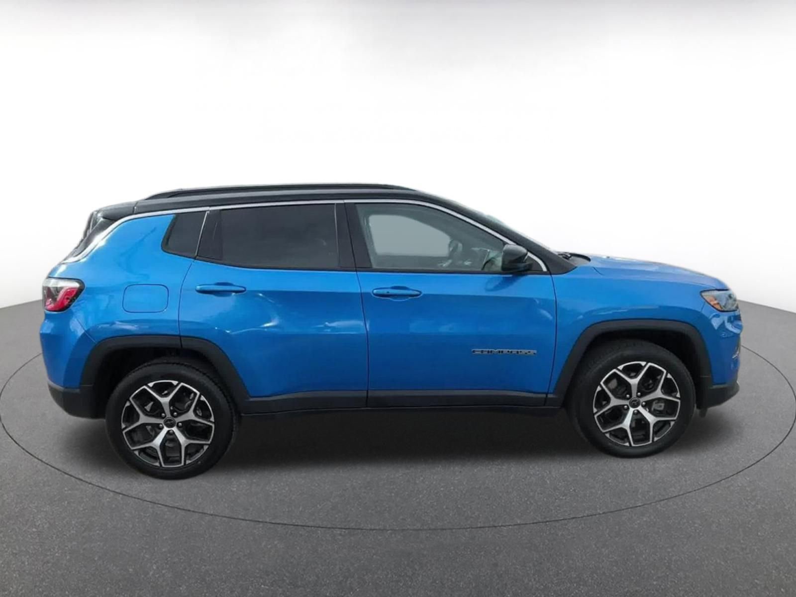 Thumbnail: 2025 Jeep Compass - 16