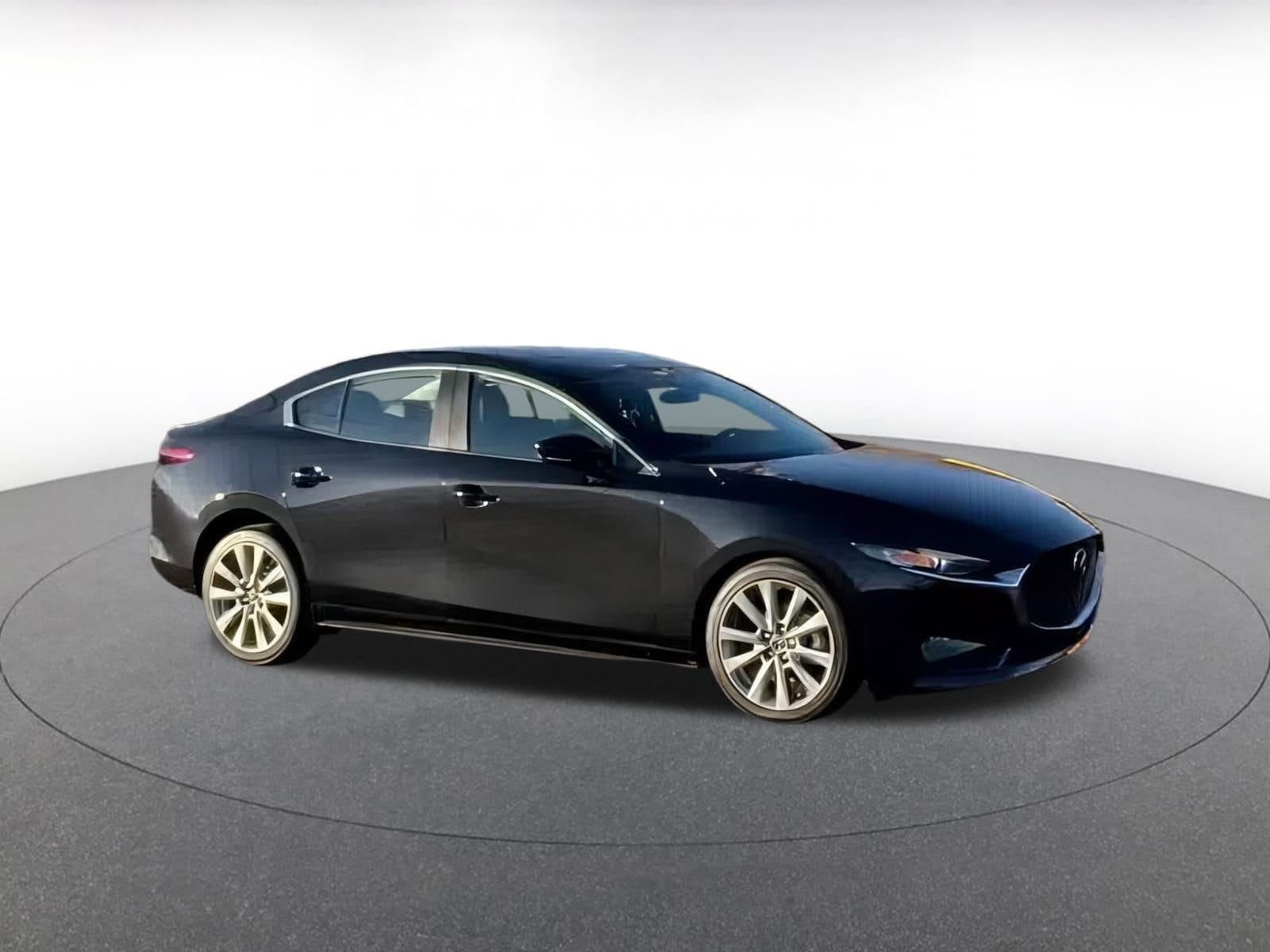 Thumbnail: 2025 Mazda Mazda3 - 3