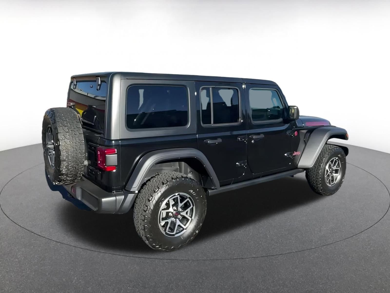 Thumbnail: 2025 Jeep Wrangler - 14