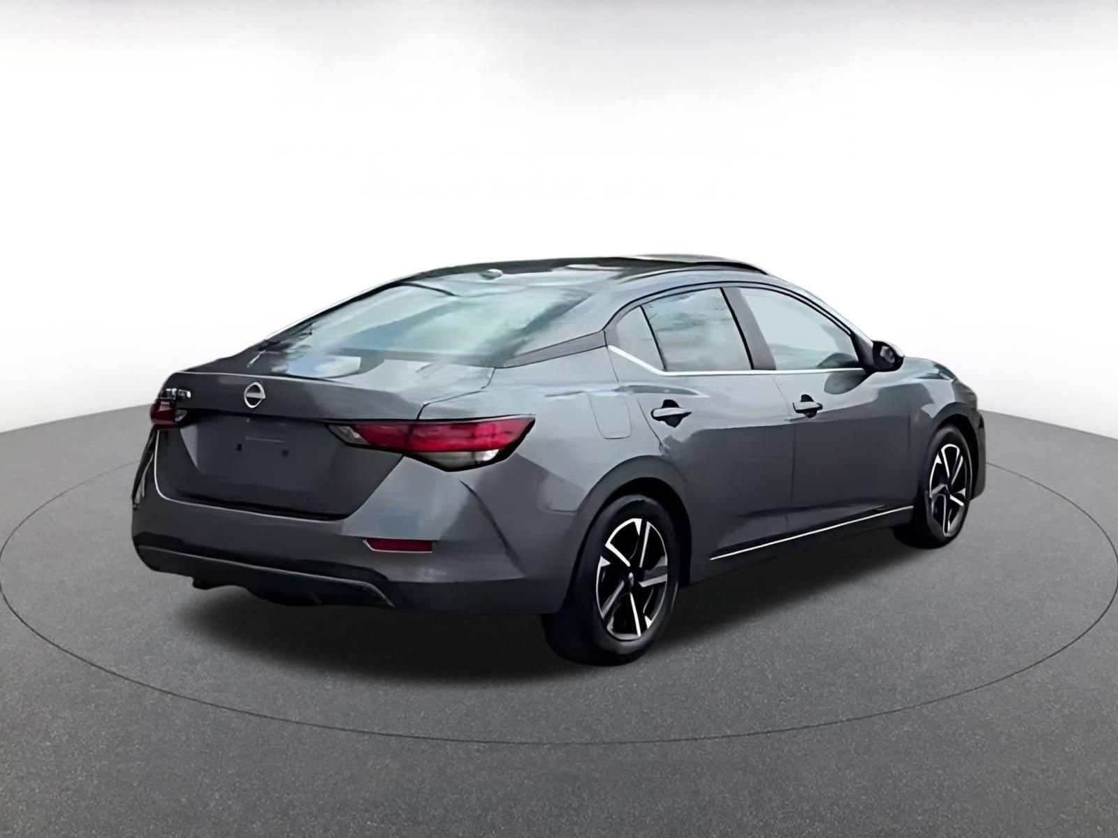 Thumbnail: 2025 Nissan Sentra - 3