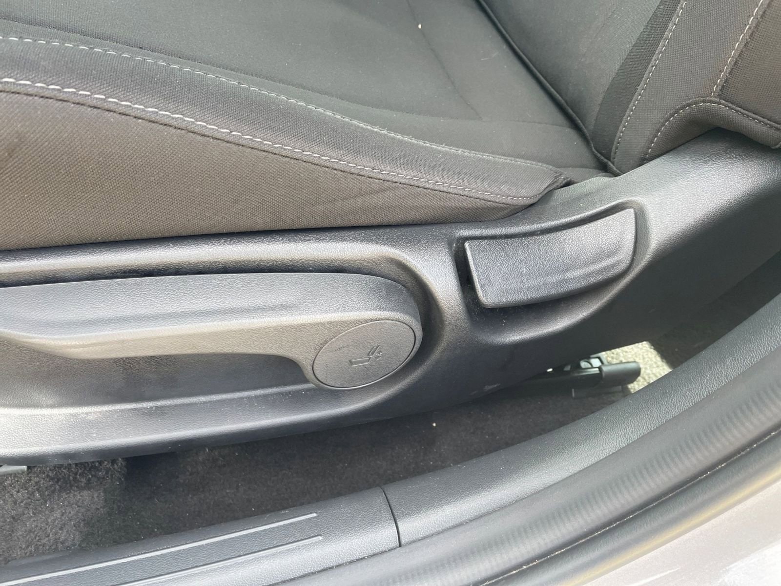 Thumbnail: 2025 Hyundai Elantra - 23