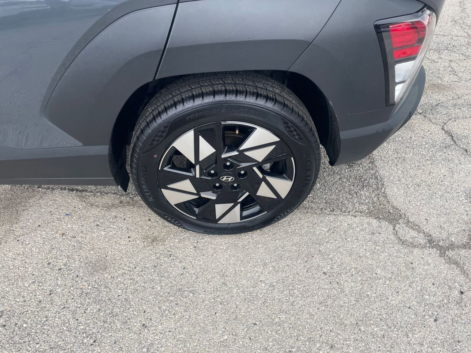 Thumbnail: 2025 Hyundai Kona - 30