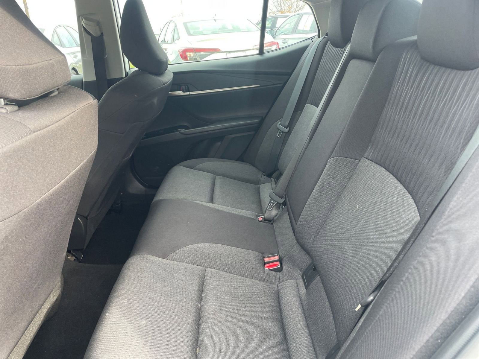 Thumbnail: 2025 Toyota Camry - 25