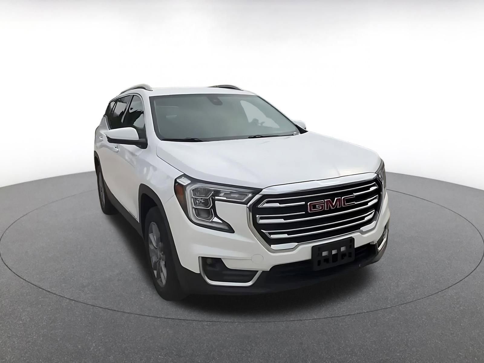 Thumbnail: 2023 GMC Terrain - 3