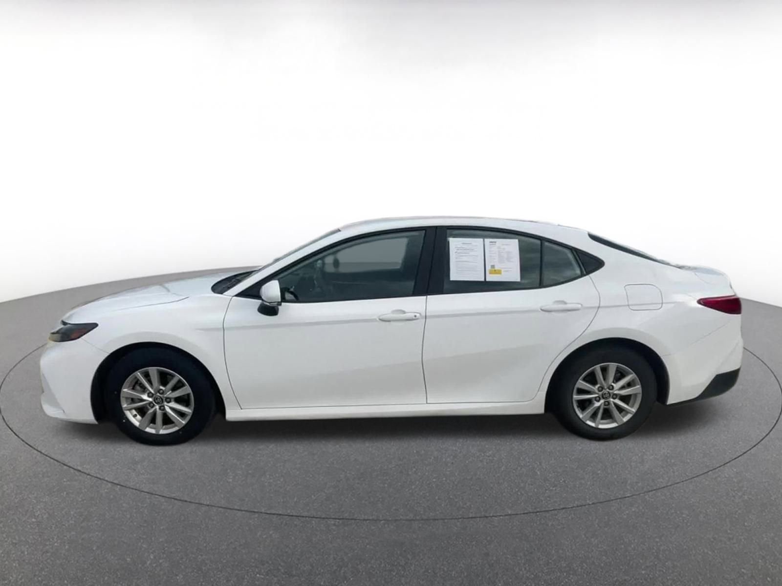 Thumbnail: 2025 Toyota Camry - 9