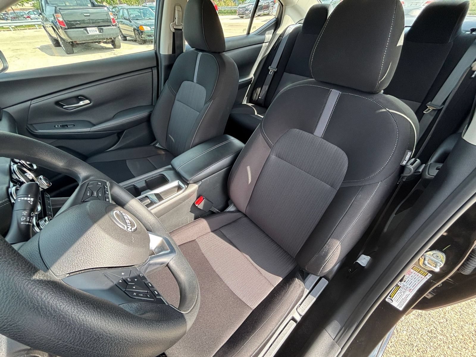 Thumbnail: 2025 Nissan Sentra - 33