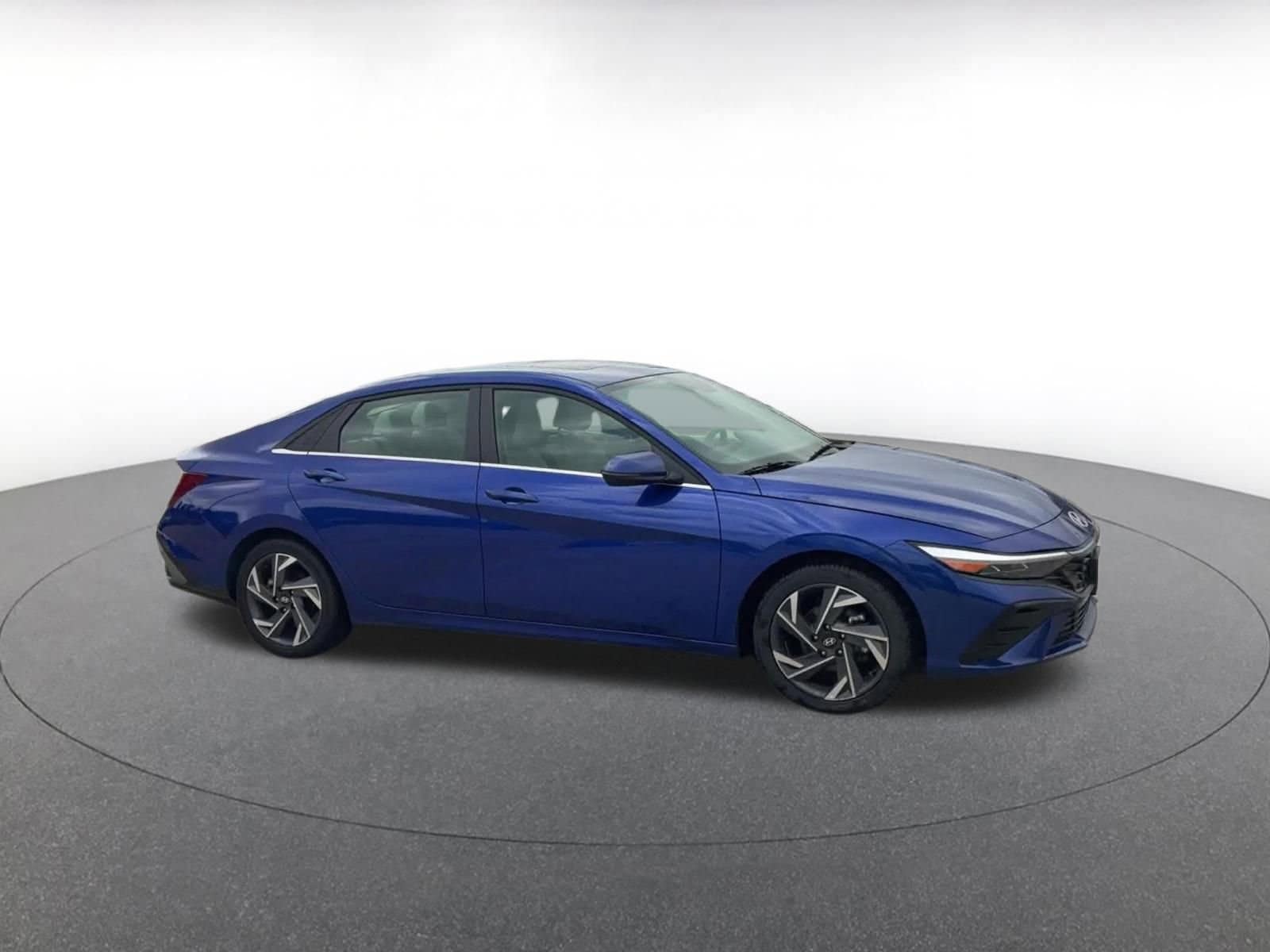 Thumbnail: 2025 Hyundai Elantra - 2
