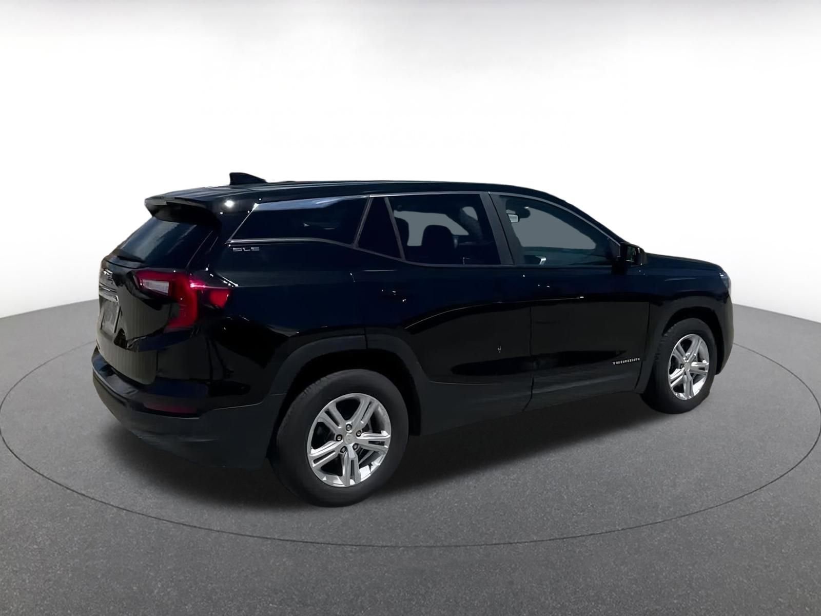Thumbnail: 2024 GMC Terrain - 15