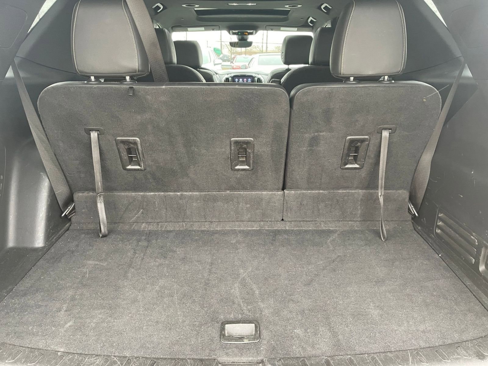 Thumbnail: 2022 Chevrolet Traverse - 35