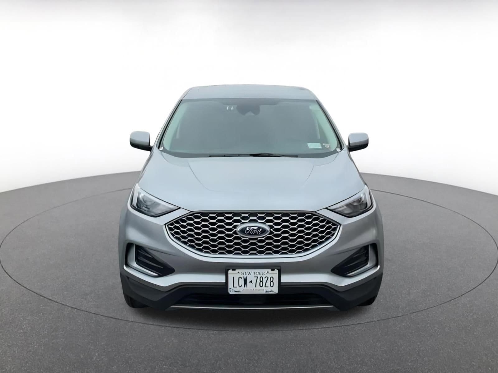 Thumbnail: 2024 Ford Edge - 5