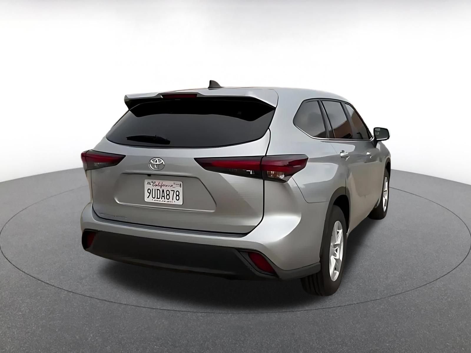 Thumbnail: 2025 Toyota Highlander - 15