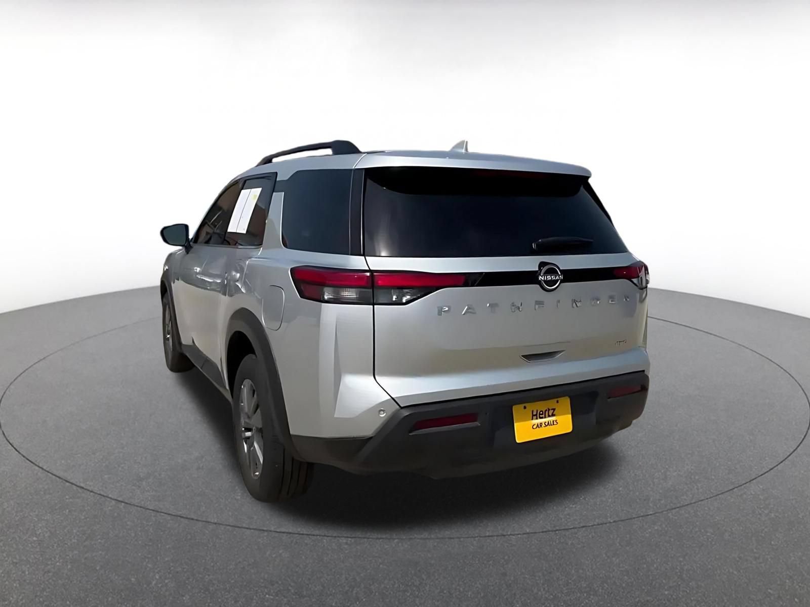 Thumbnail: 2025 Nissan Pathfinder - 11