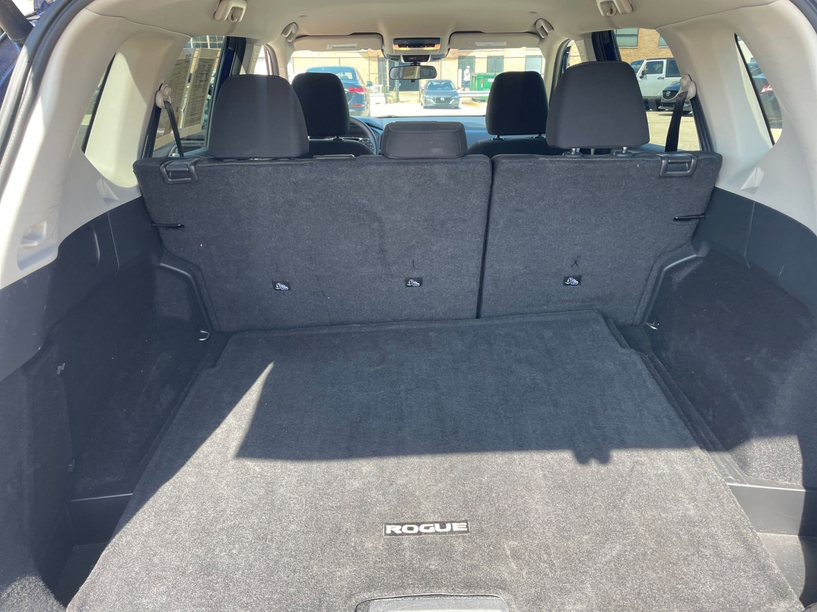 Thumbnail: 2024 Nissan Rogue - 31