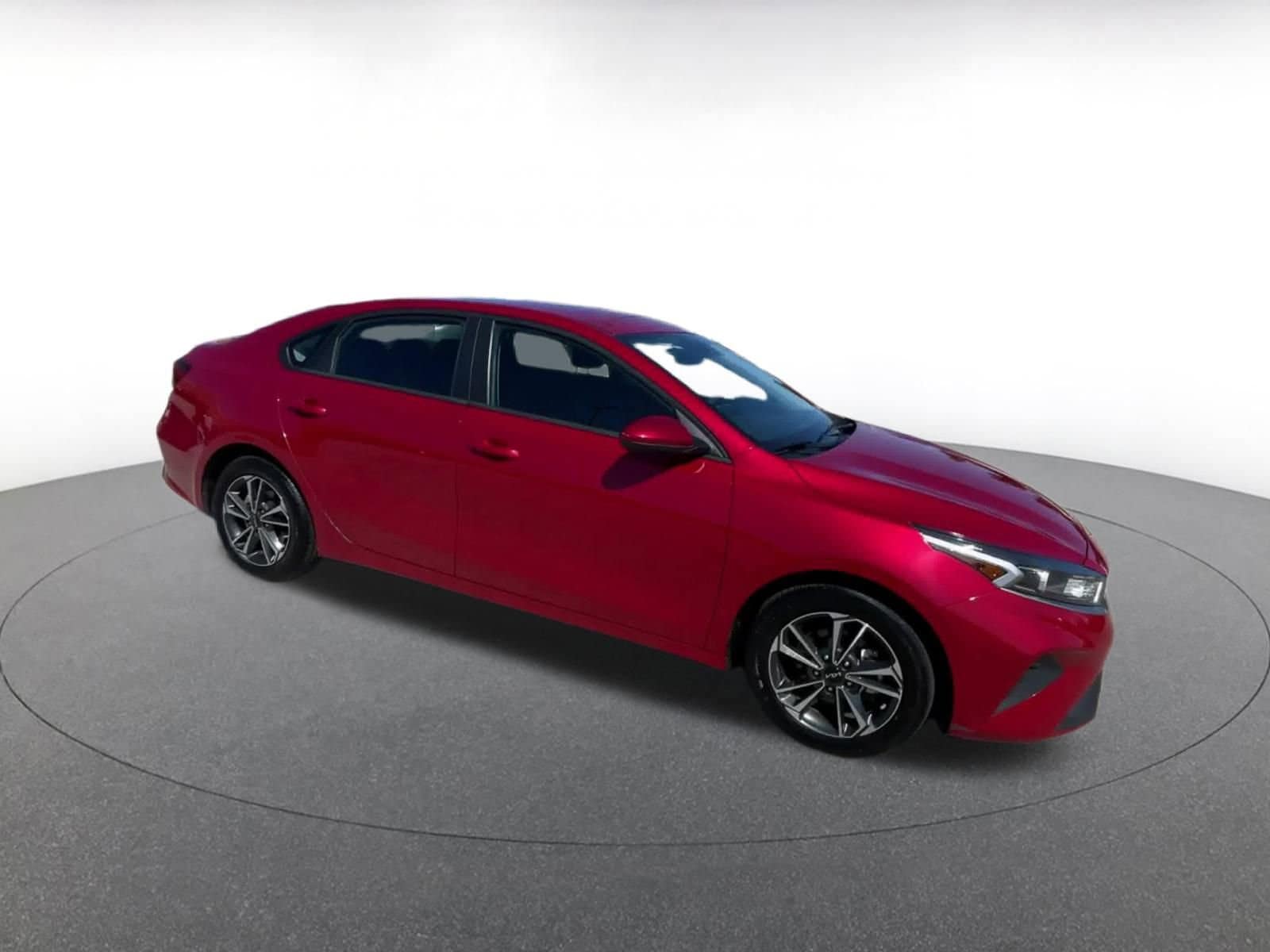 Thumbnail: 2024 Kia Forte - 2