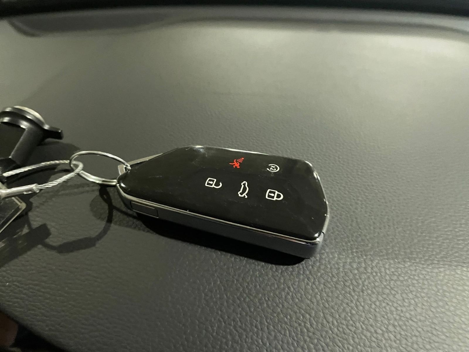 Thumbnail: 2025 Volkswagen Atlas - 22