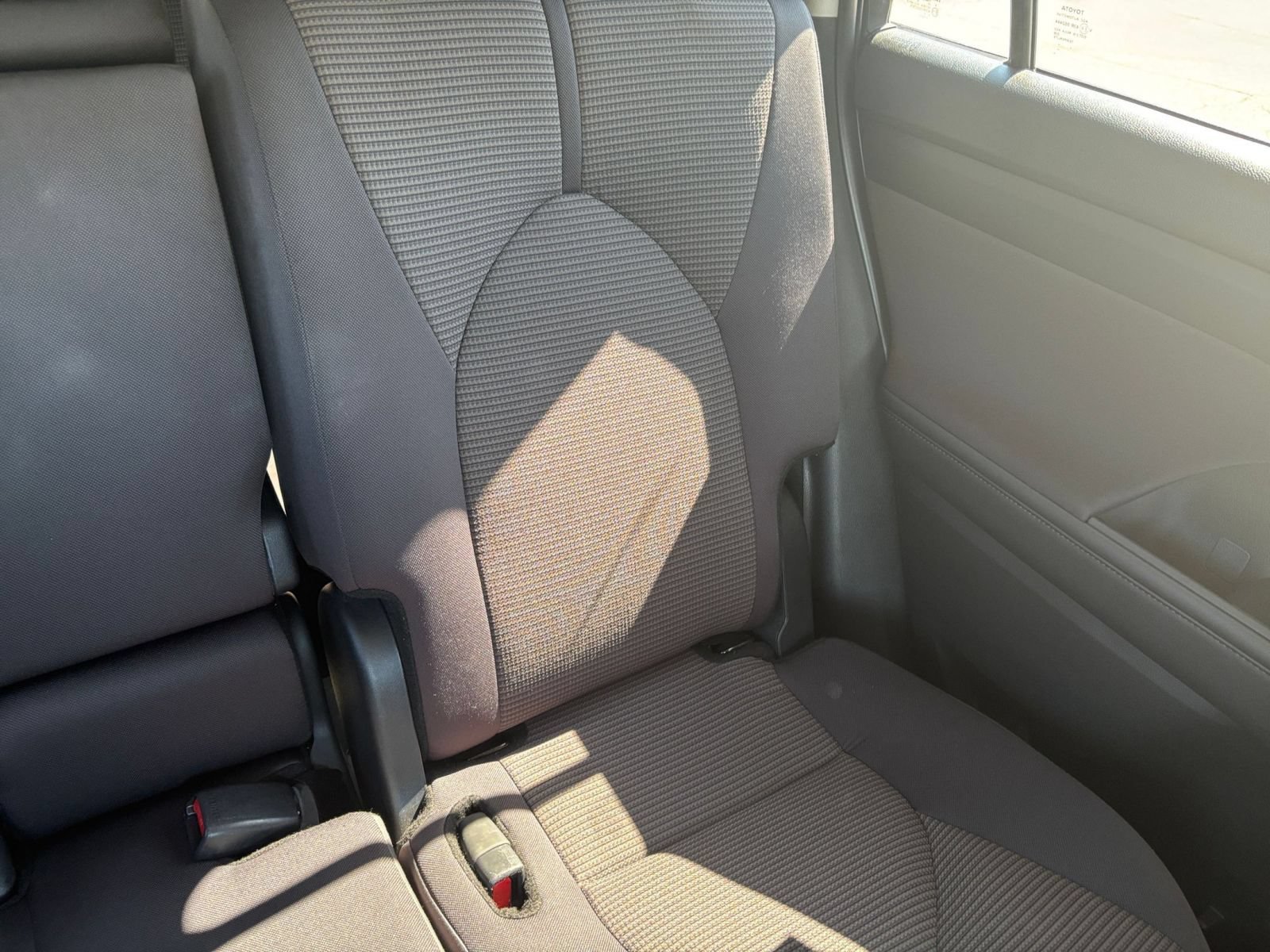Thumbnail: 2025 Toyota Highlander - 34