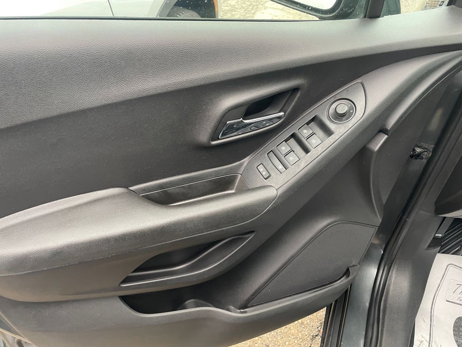 Thumbnail: 2019 Chevrolet Trax - 20