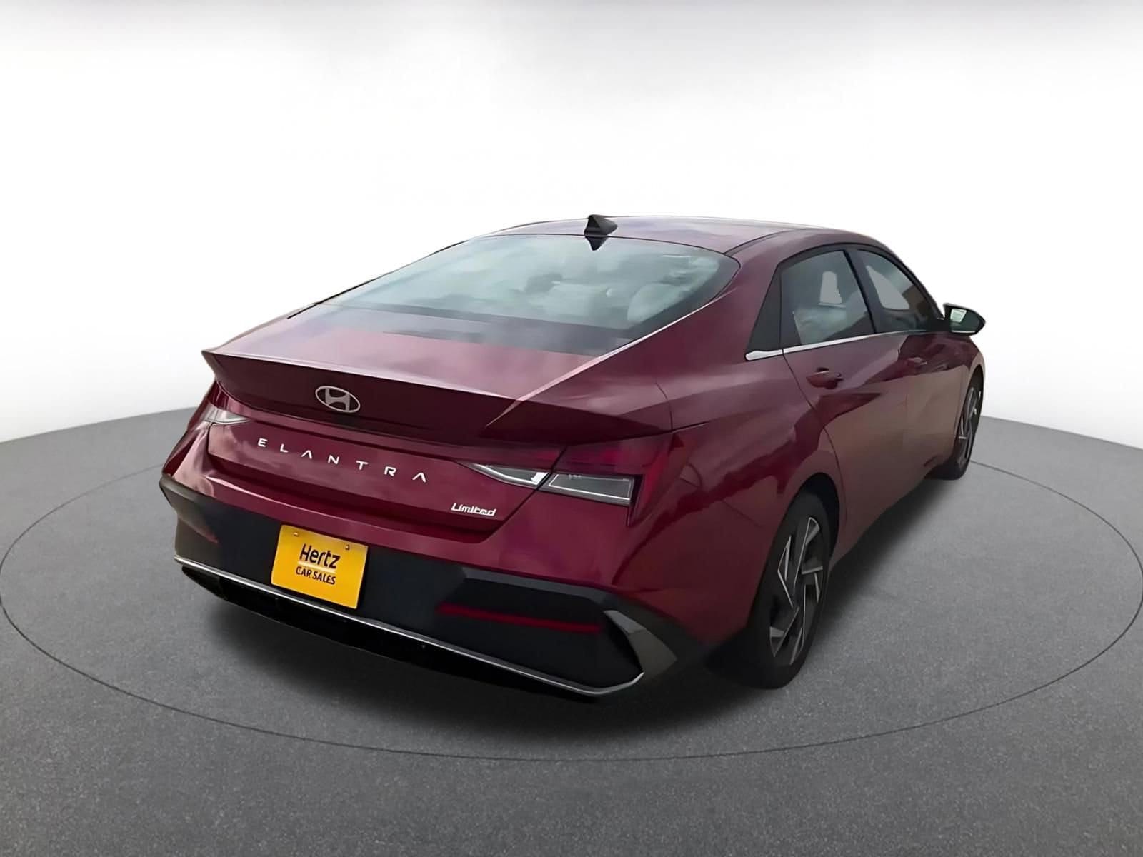 Thumbnail: 2025 Hyundai Elantra - 14