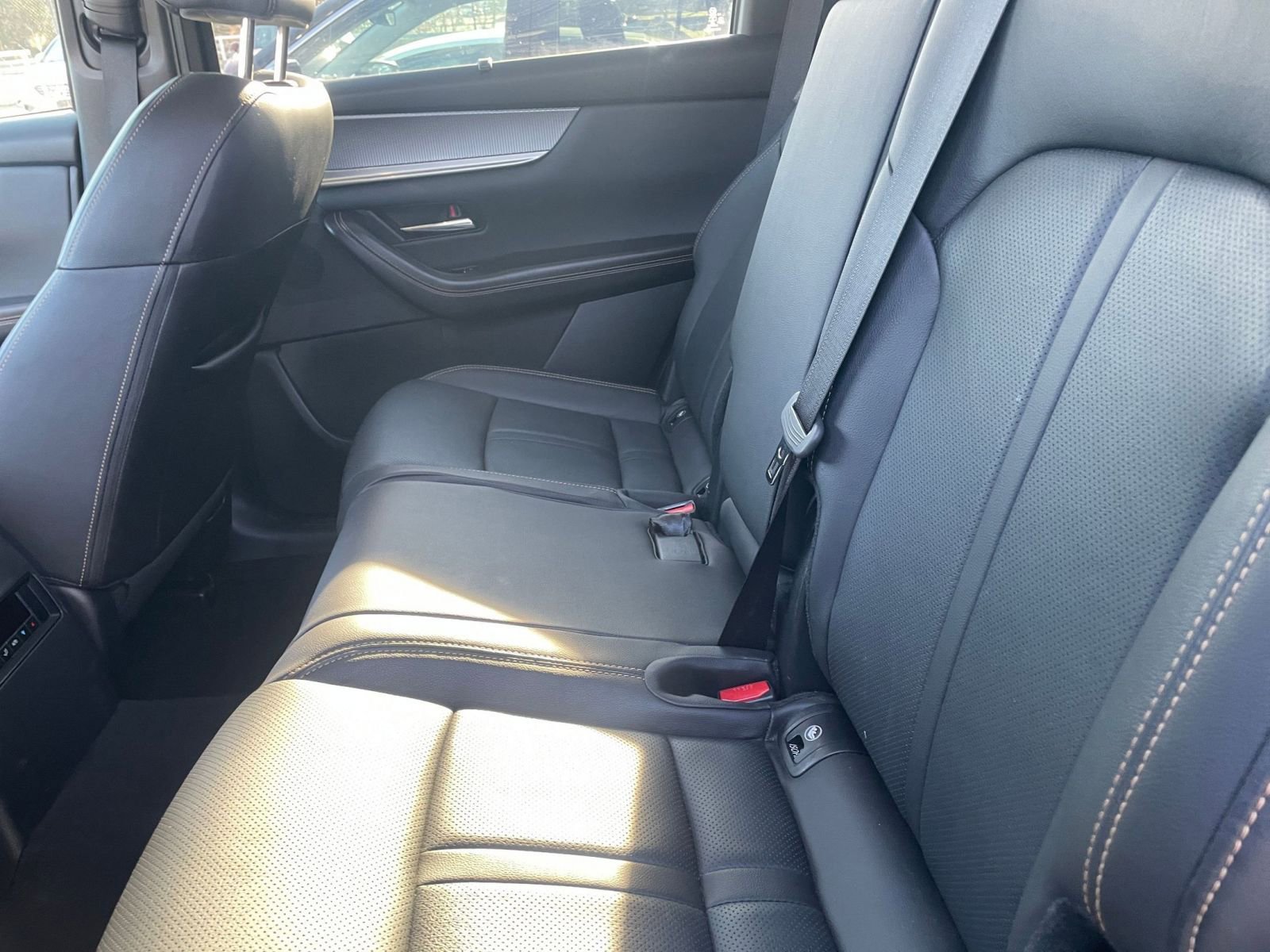 Thumbnail: 2025 Mazda CX-70 - 27