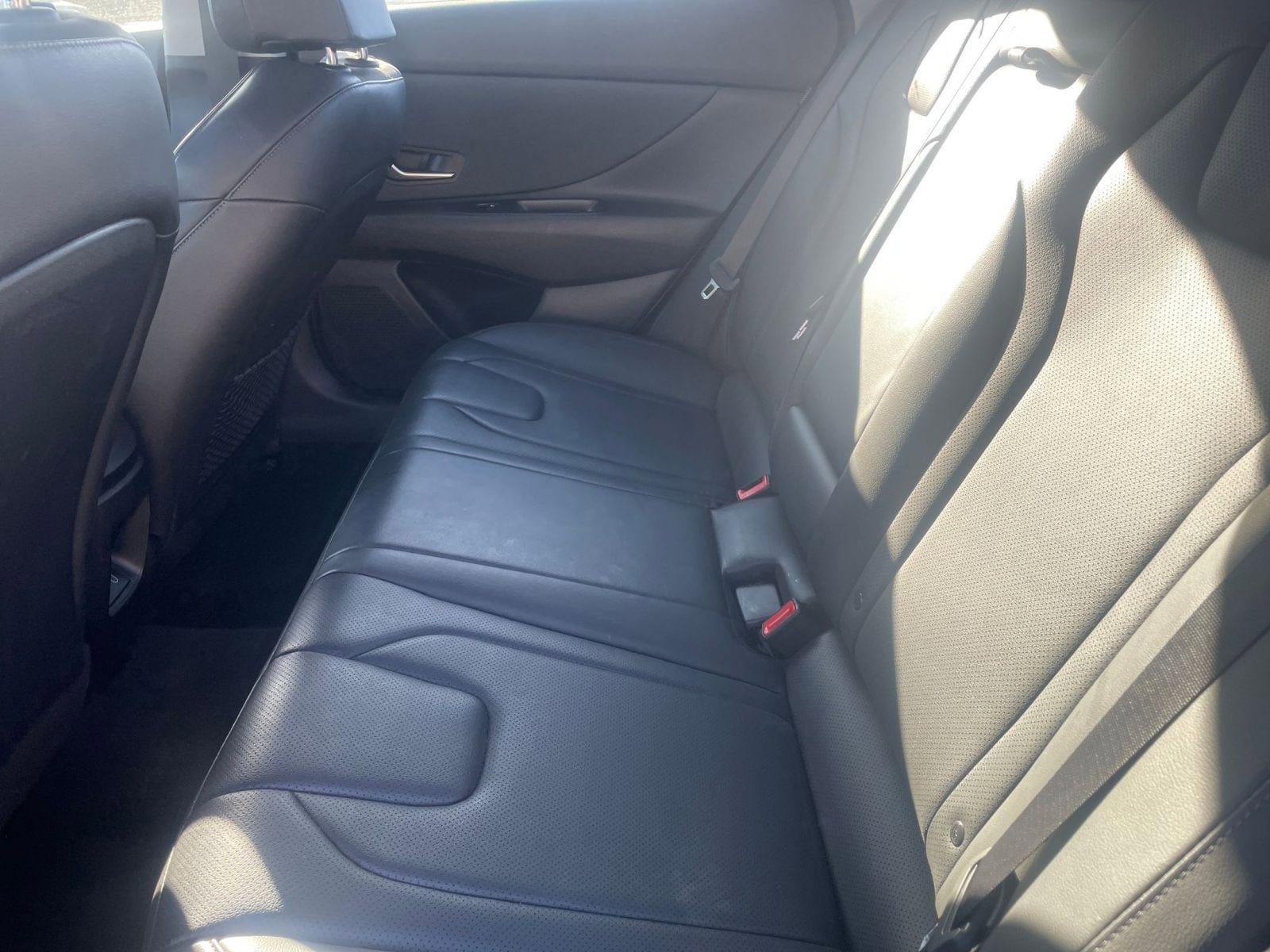 Thumbnail: 2025 Hyundai Elantra - 25