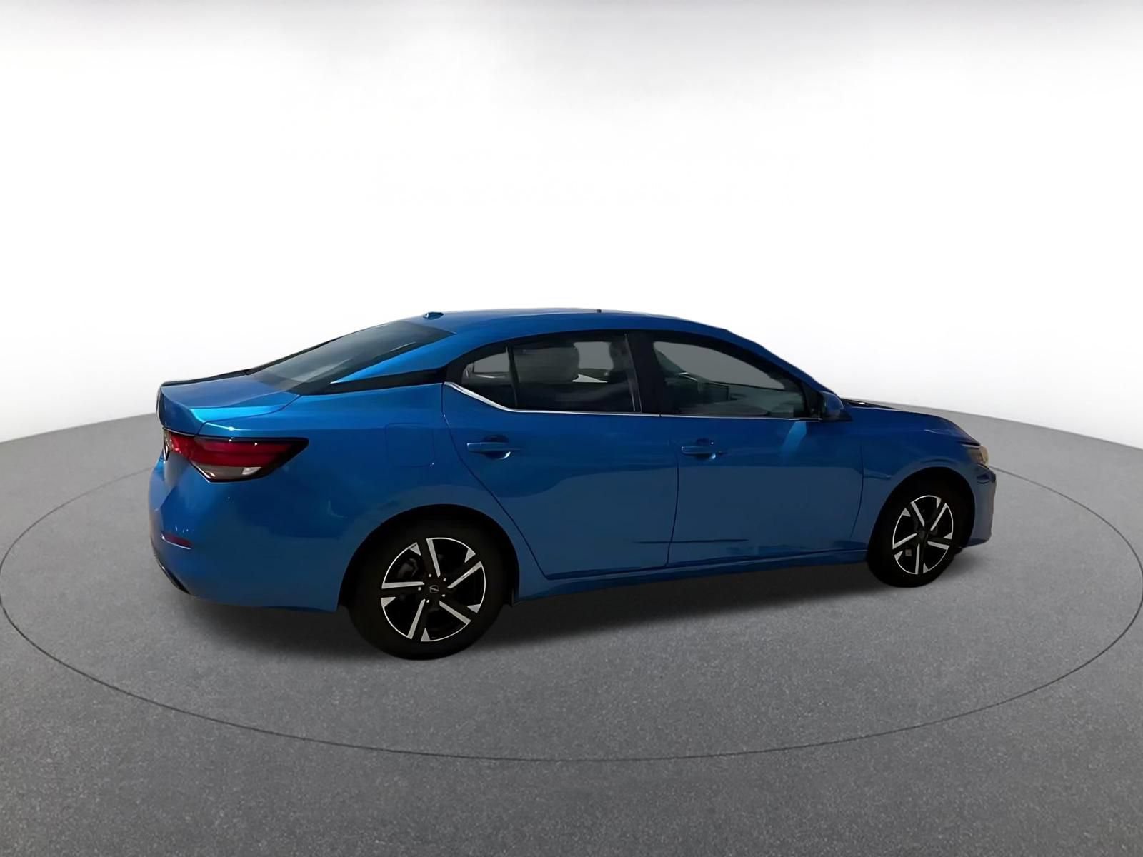 Thumbnail: 2025 Nissan Sentra - 14