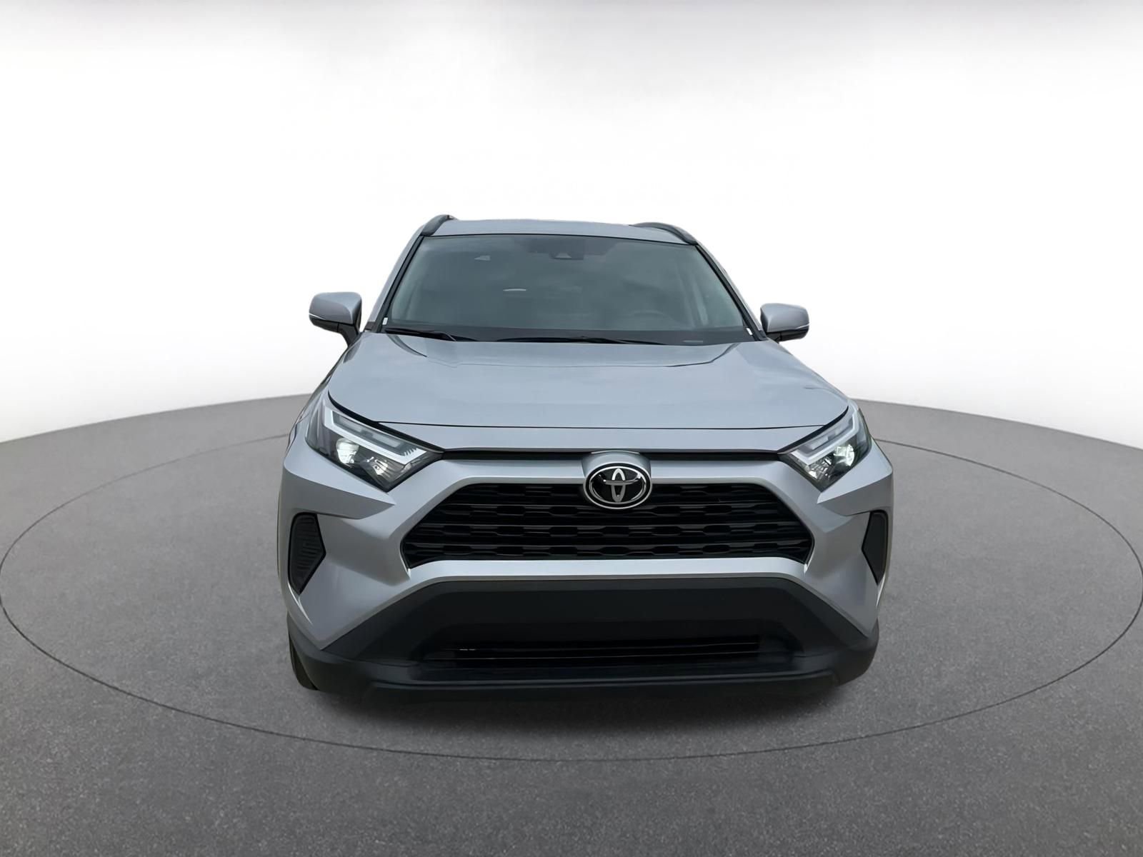 Thumbnail: 2025 Toyota RAV4 - 4