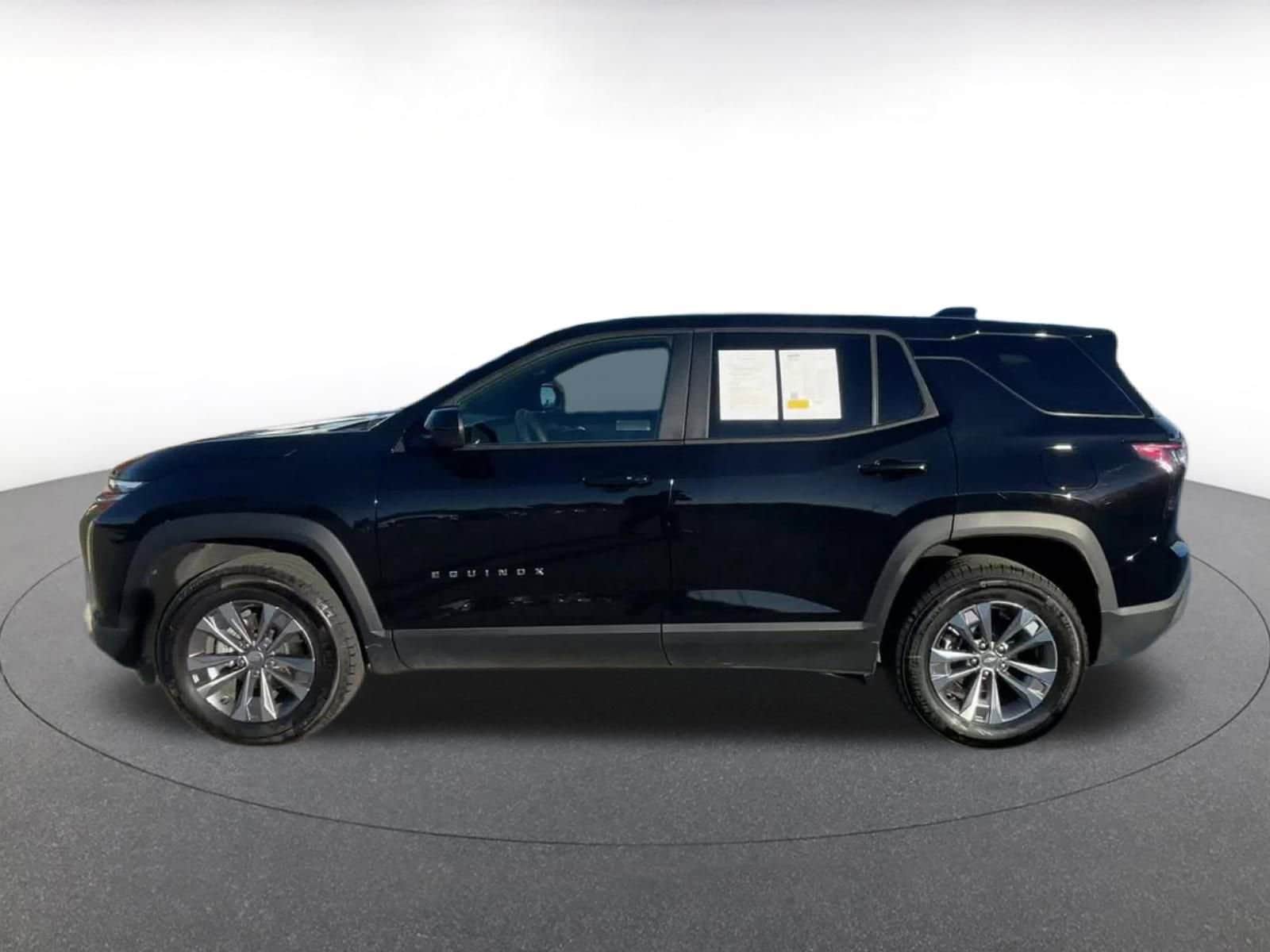 Thumbnail: 2025 Chevrolet Equinox - 8