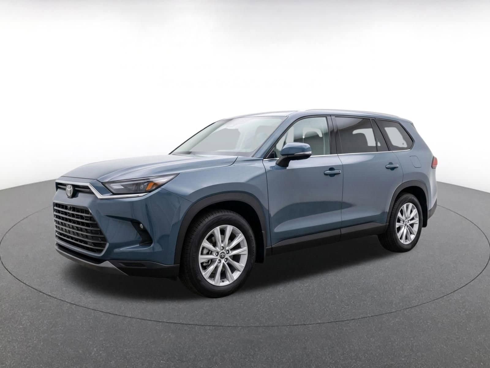 Thumbnail: 2025 Toyota Grand Highlander - 3