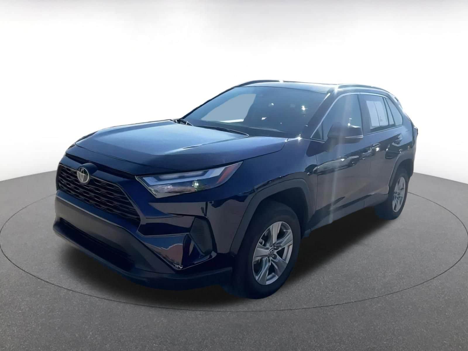 Thumbnail: 2025 Toyota RAV4 - 7