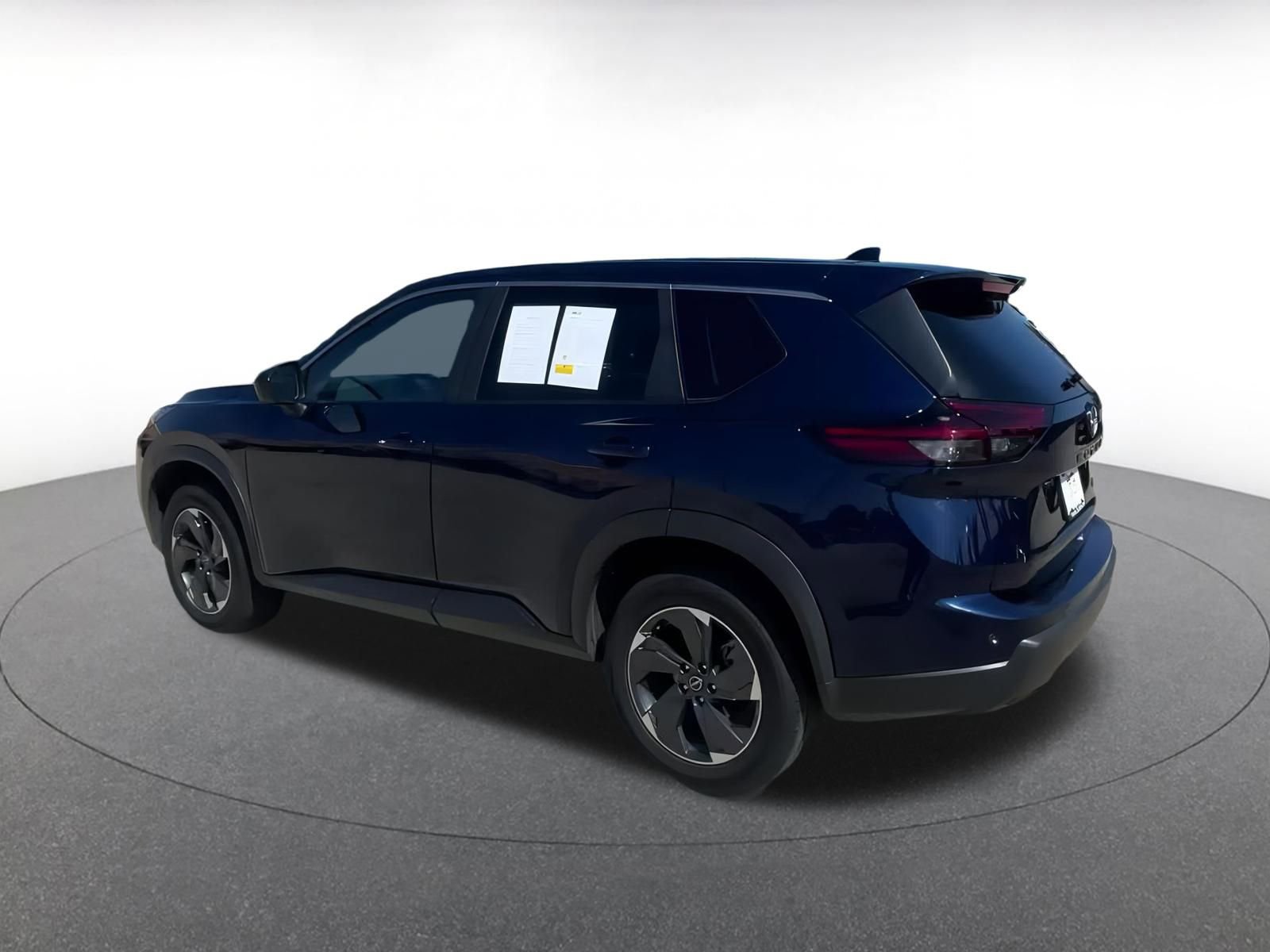 Thumbnail: 2024 Nissan Rogue - 10