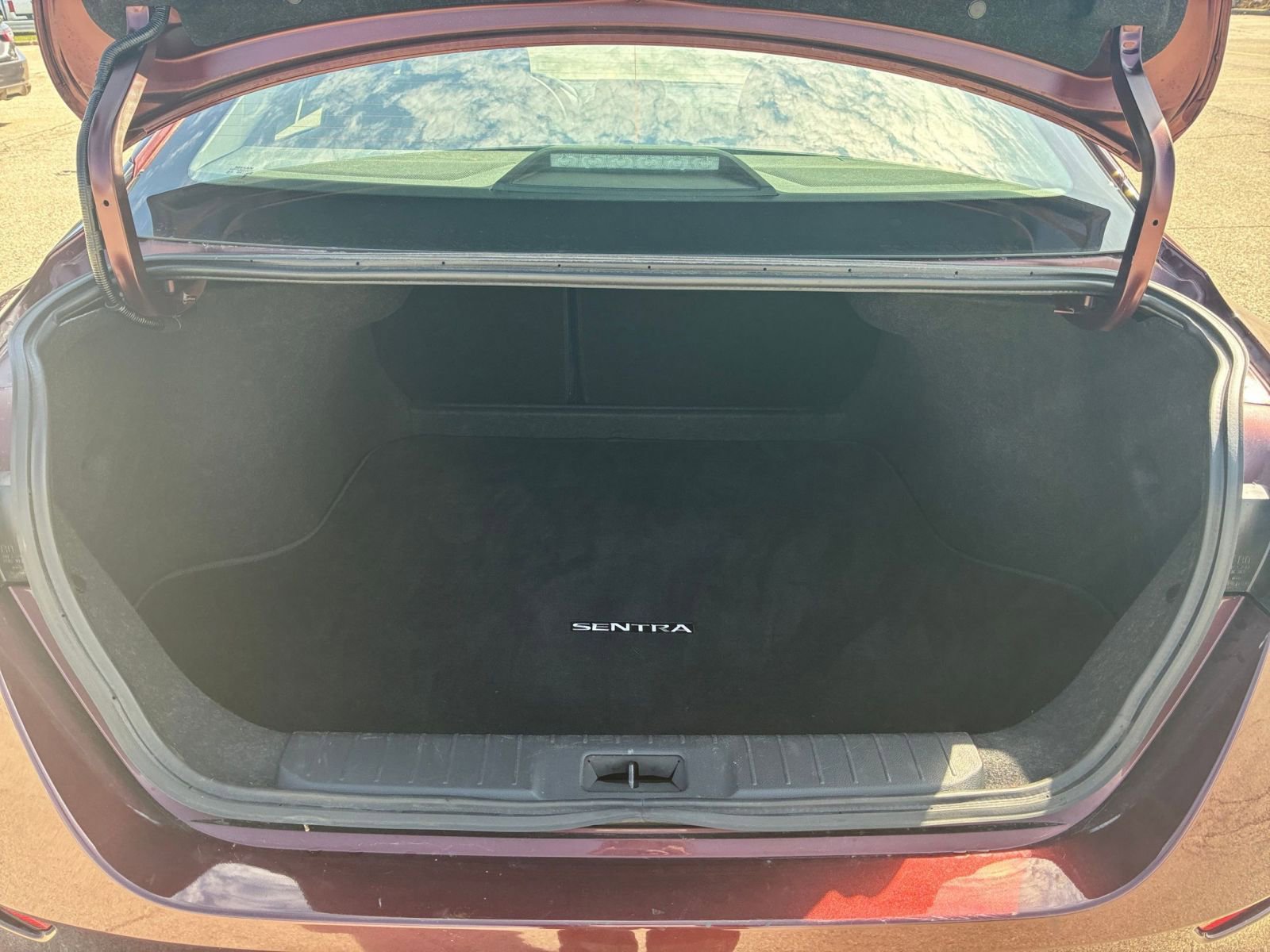 Thumbnail: 2025 Nissan Sentra - 29