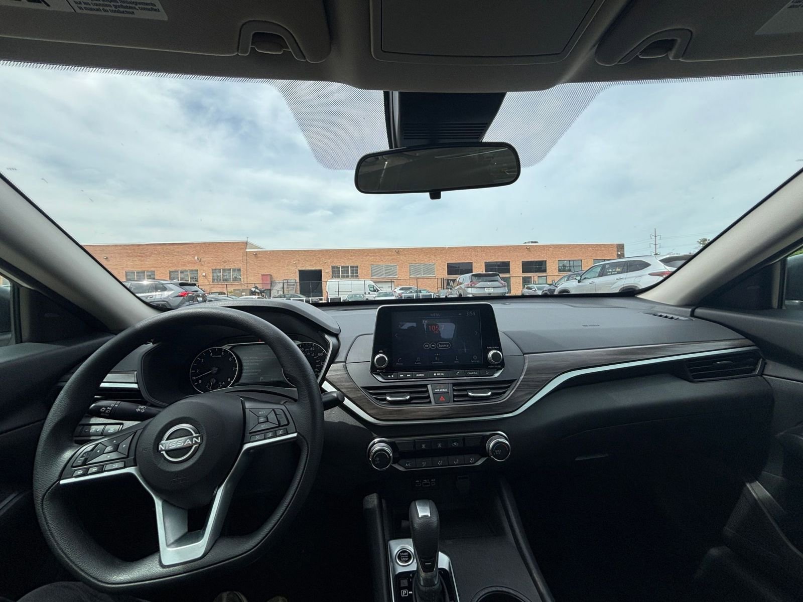 Thumbnail: 2025 Nissan Altima - 33