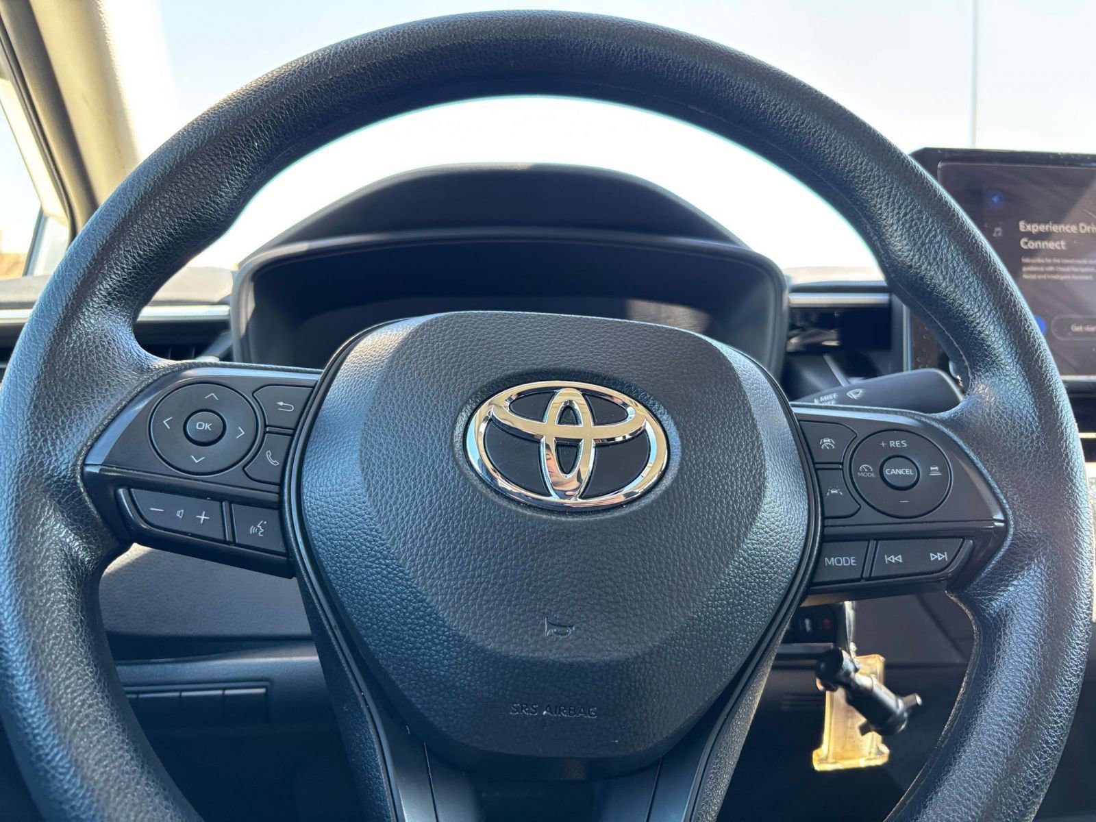 Thumbnail: 2025 Toyota Corolla - 25