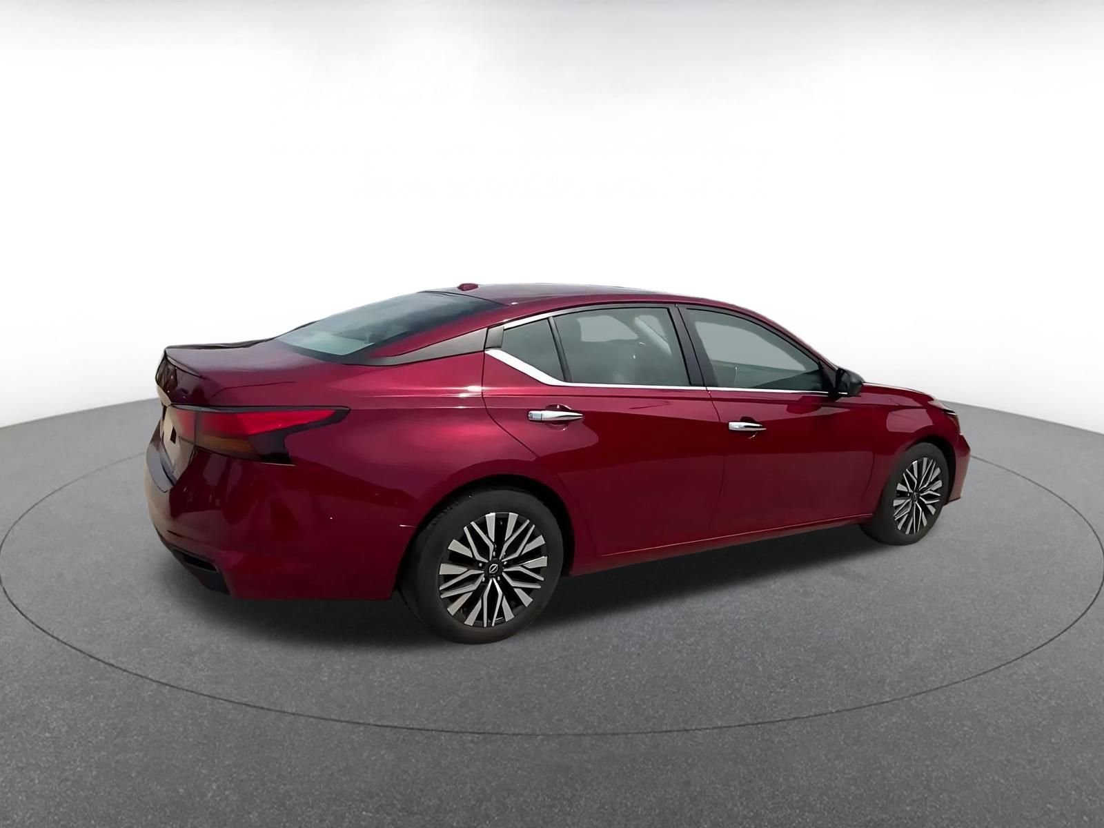 Thumbnail: 2025 Nissan Altima - 15