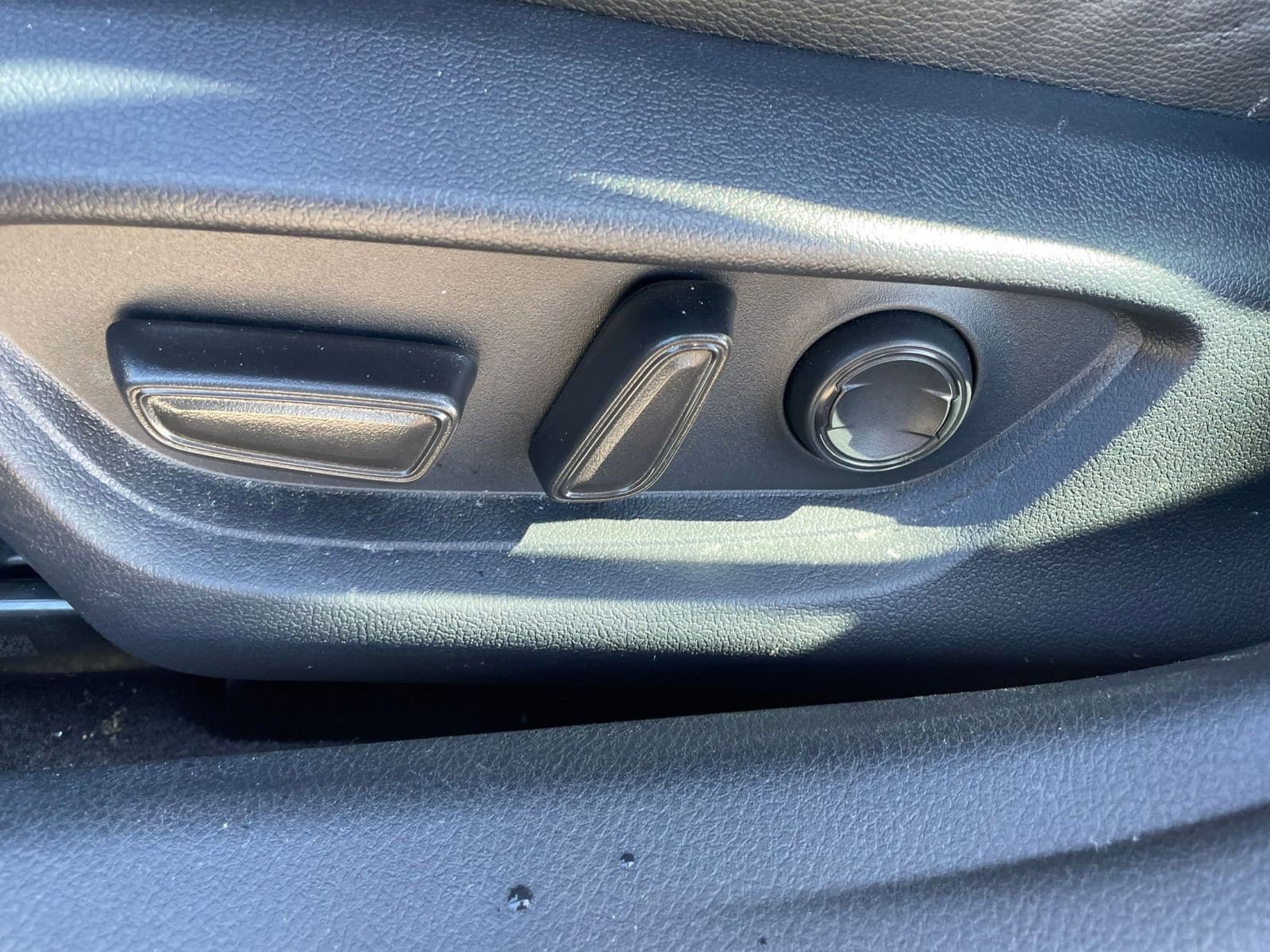 Thumbnail: 2025 Toyota Camry - 22