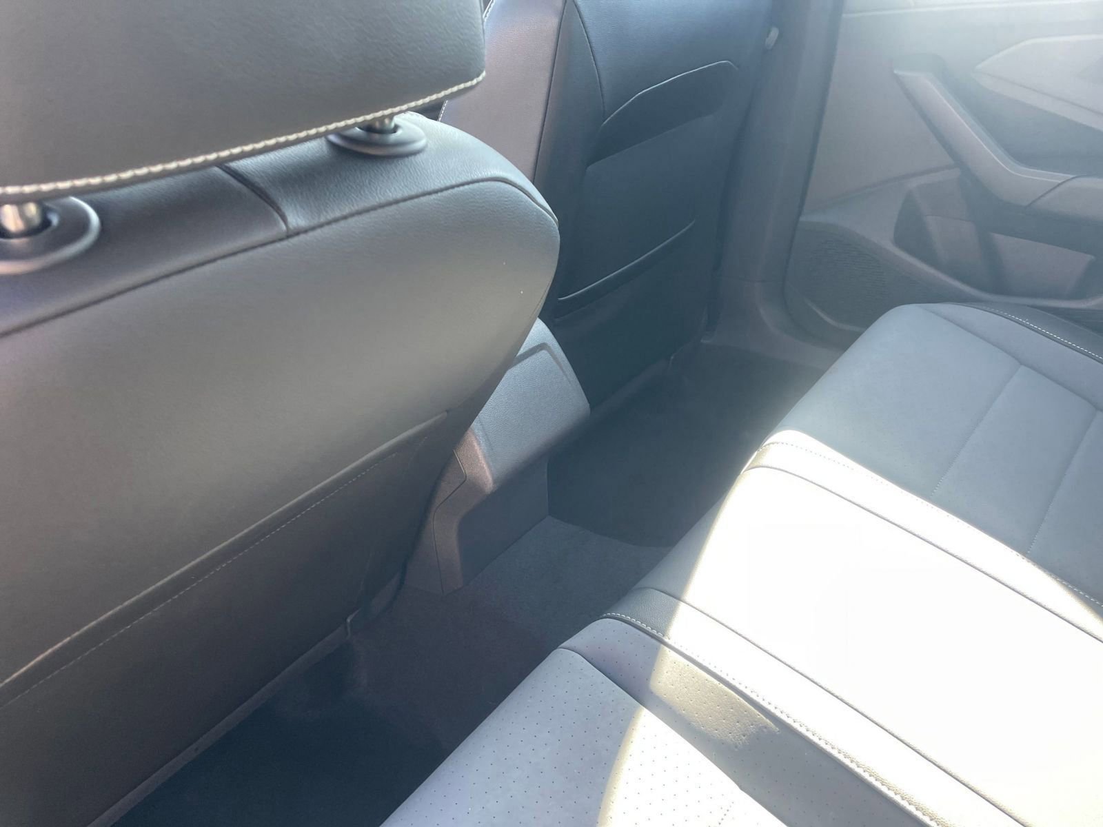 Thumbnail: 2025 Volkswagen Jetta - 24