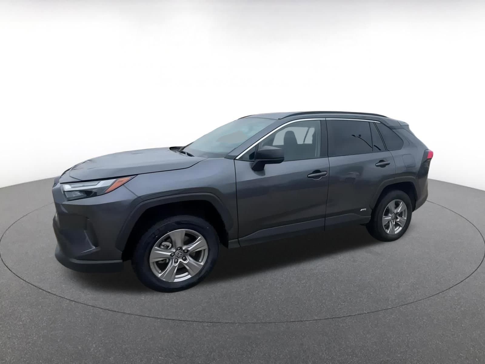 Thumbnail: 2025 Toyota RAV4 - 8