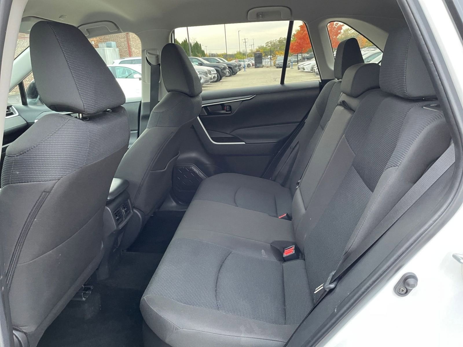 Thumbnail: 2025 Toyota RAV4 - 25