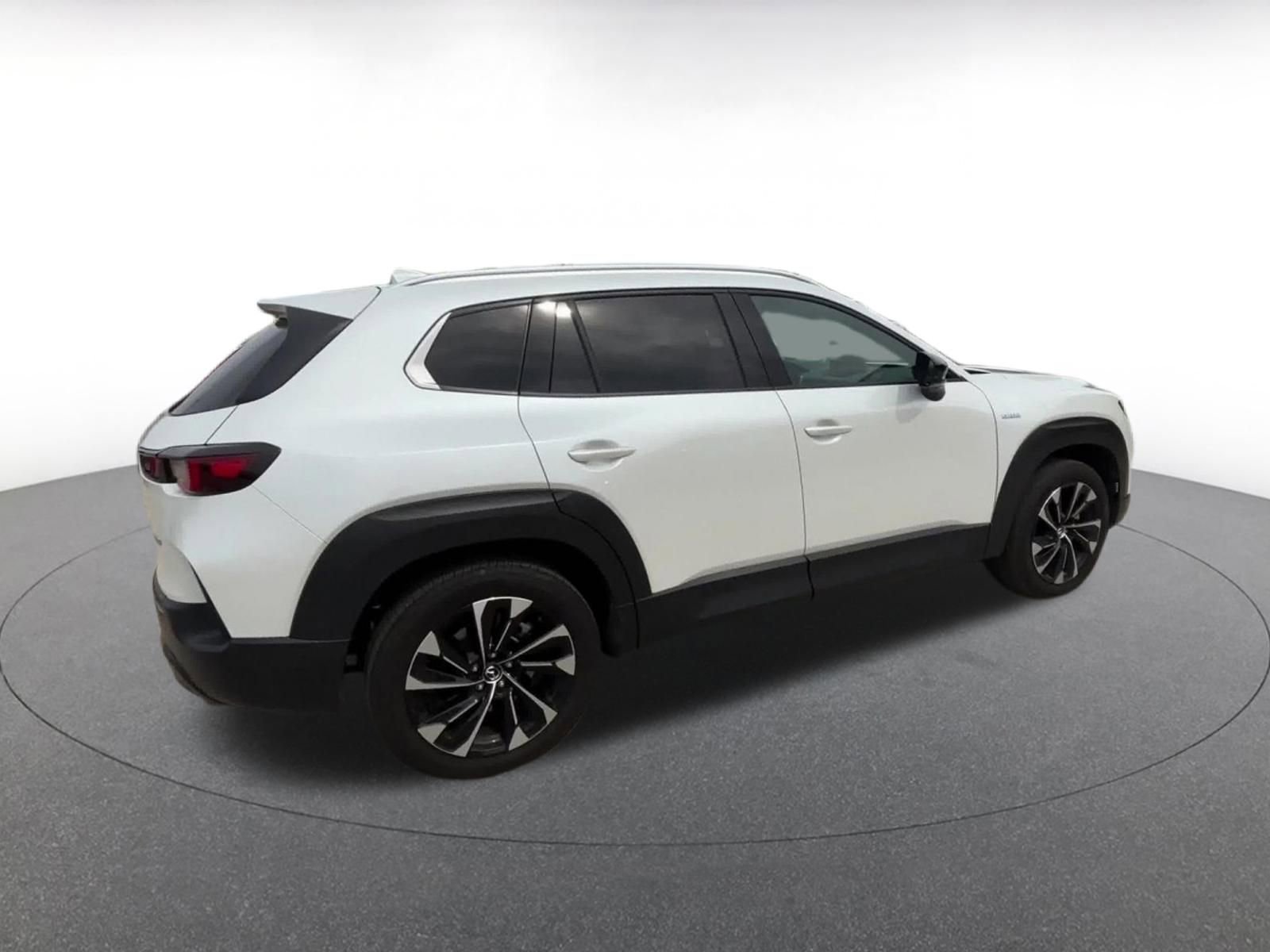 Thumbnail: 2025 Mazda CX-50 - 15