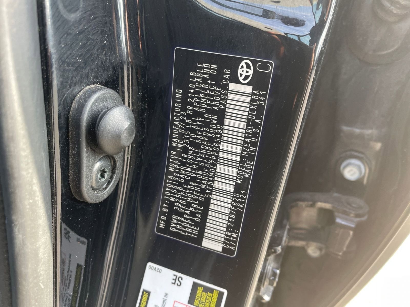 Thumbnail: 2023 Toyota Corolla - 28