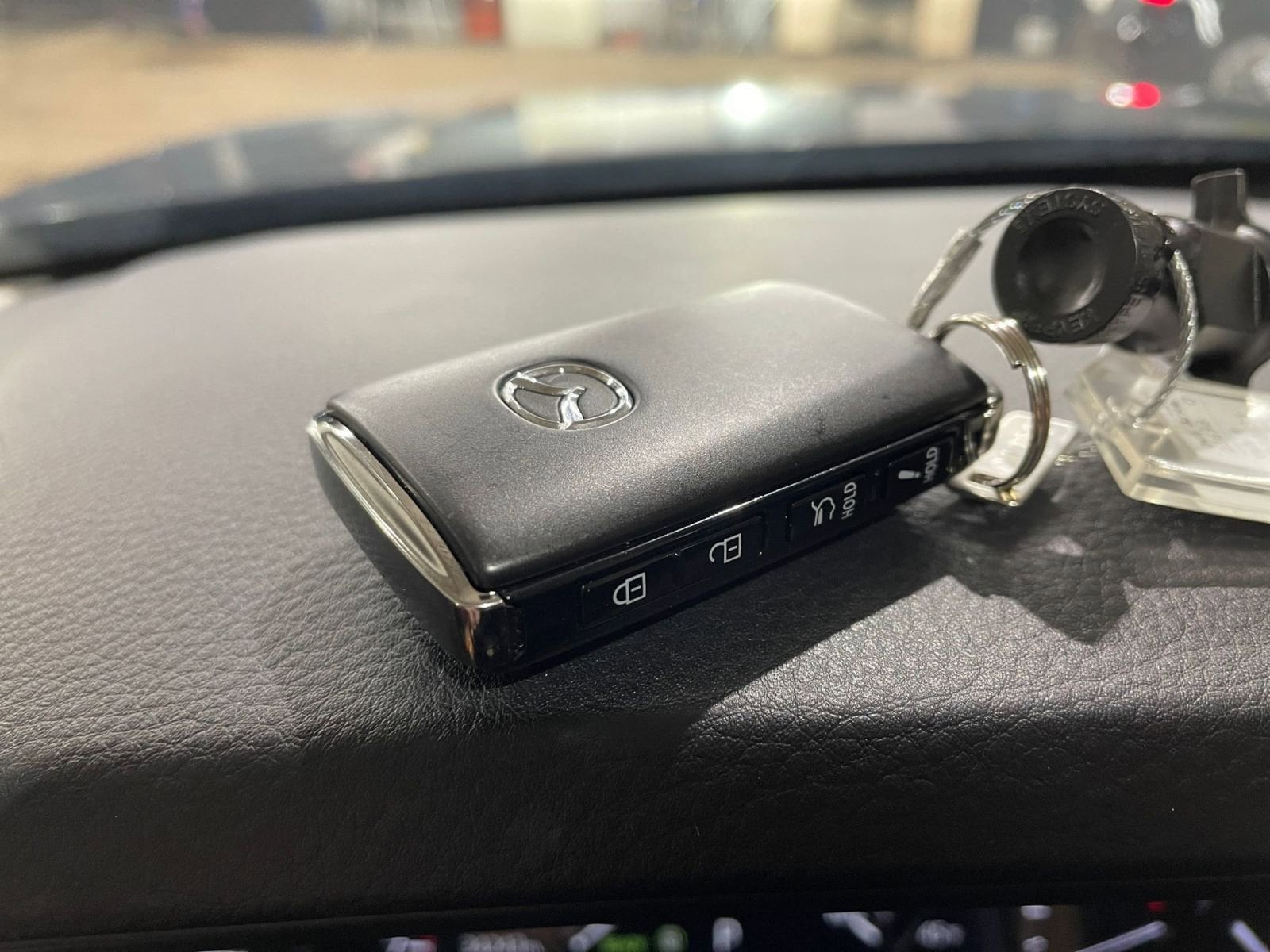 Thumbnail: 2025 Mazda CX-70 - 23