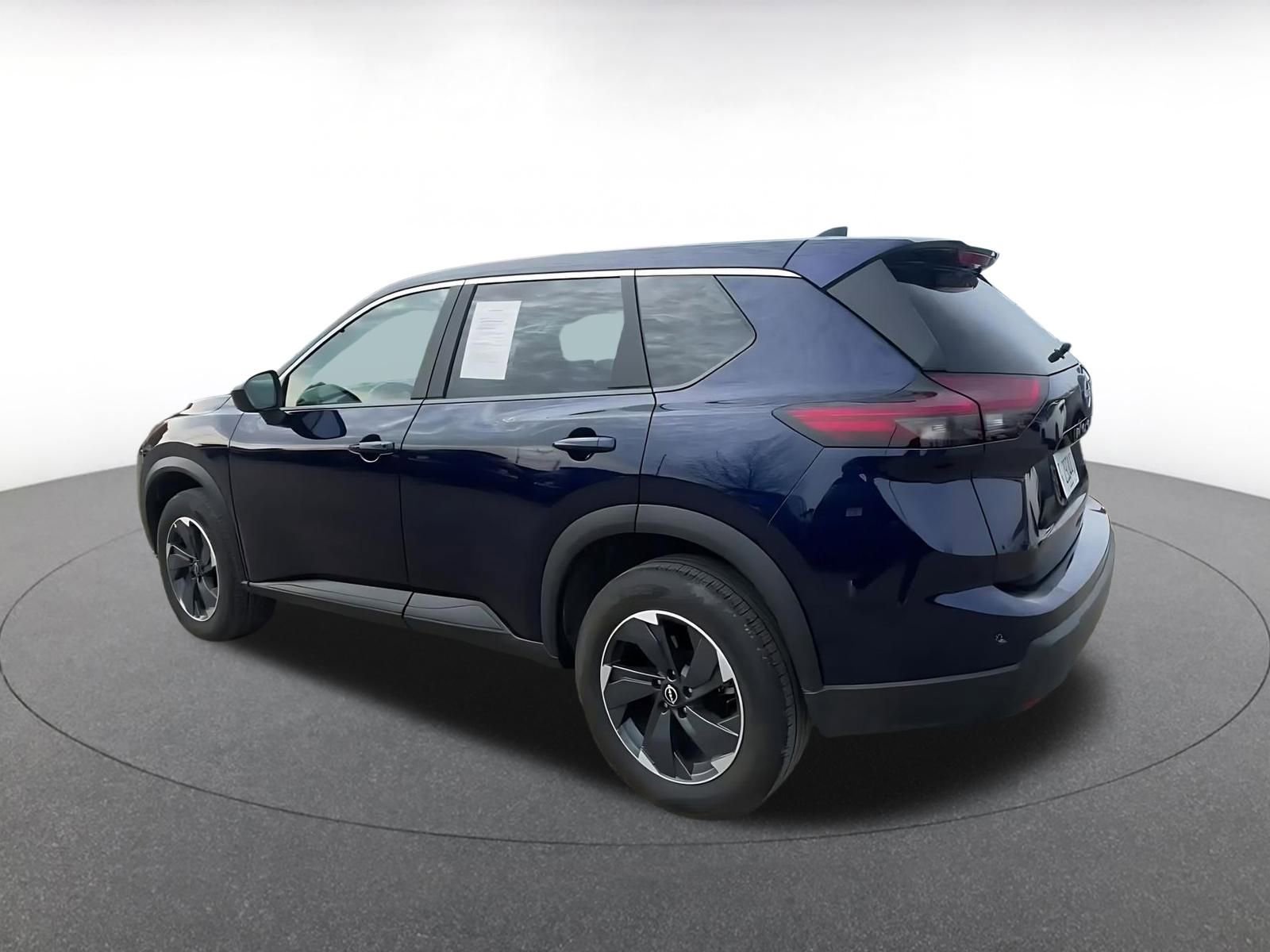Thumbnail: 2025 Nissan Rogue - 10
