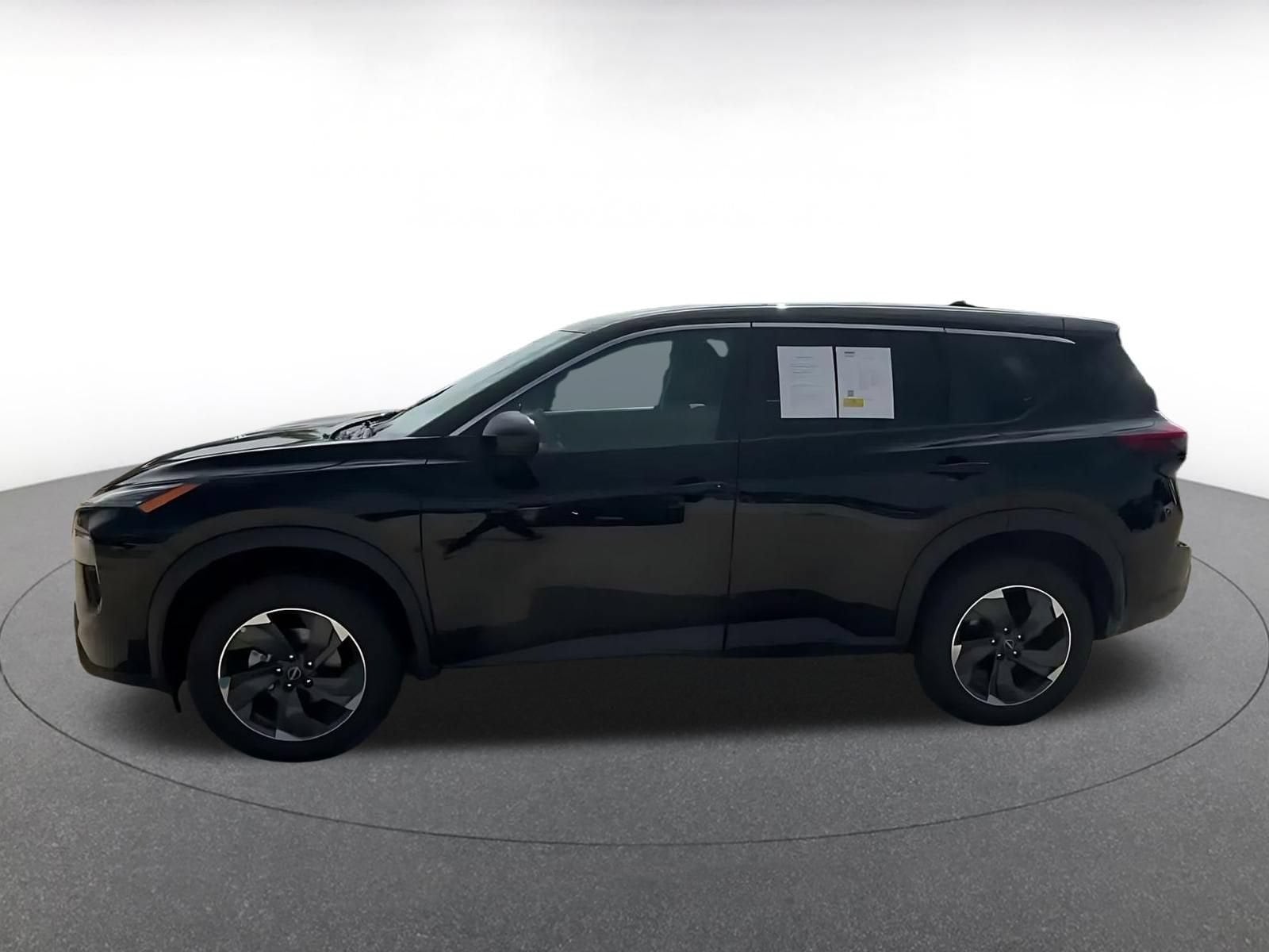 Thumbnail: 2025 Nissan Rogue - 8