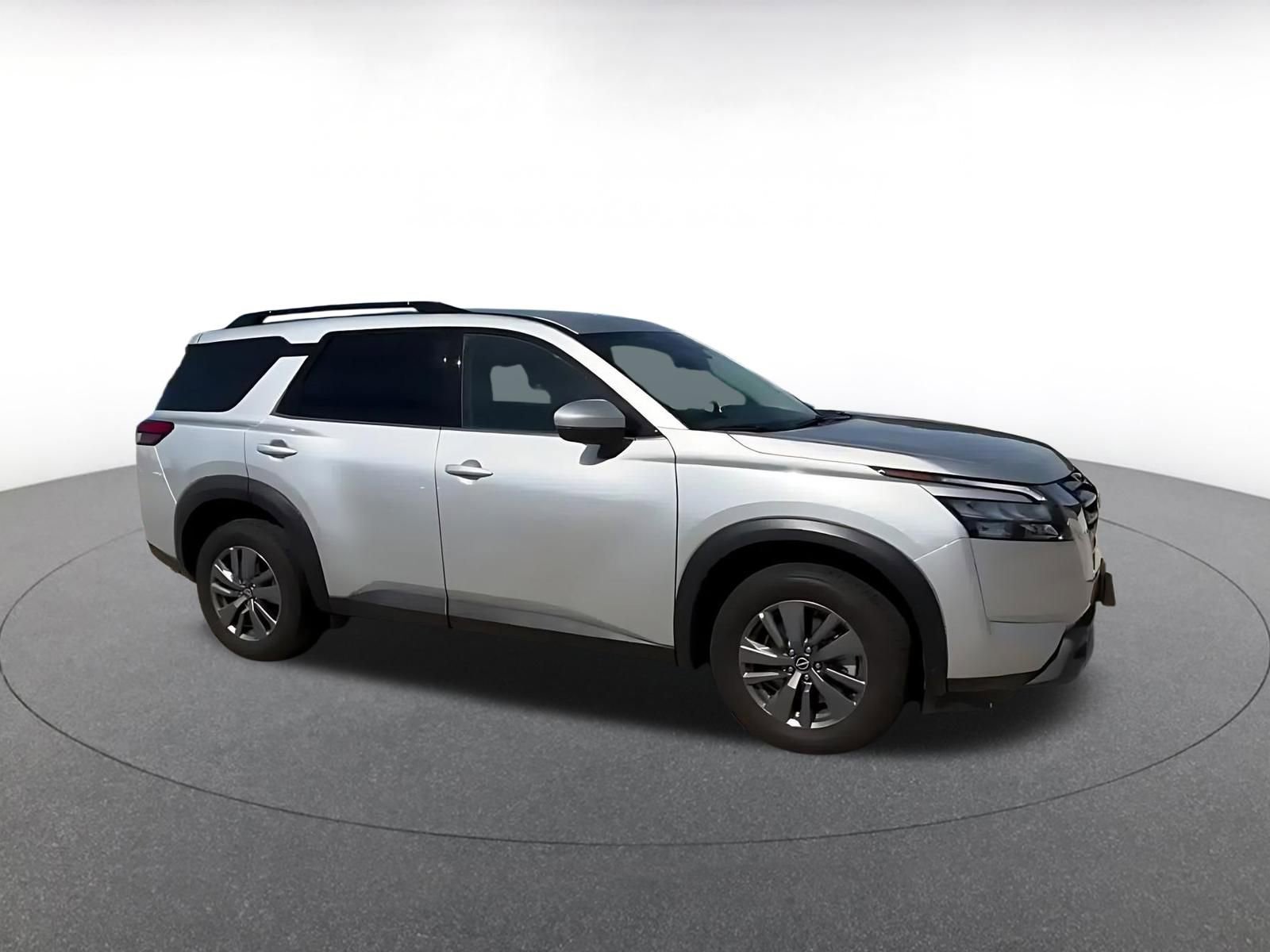 Thumbnail: 2025 Nissan Pathfinder - 2