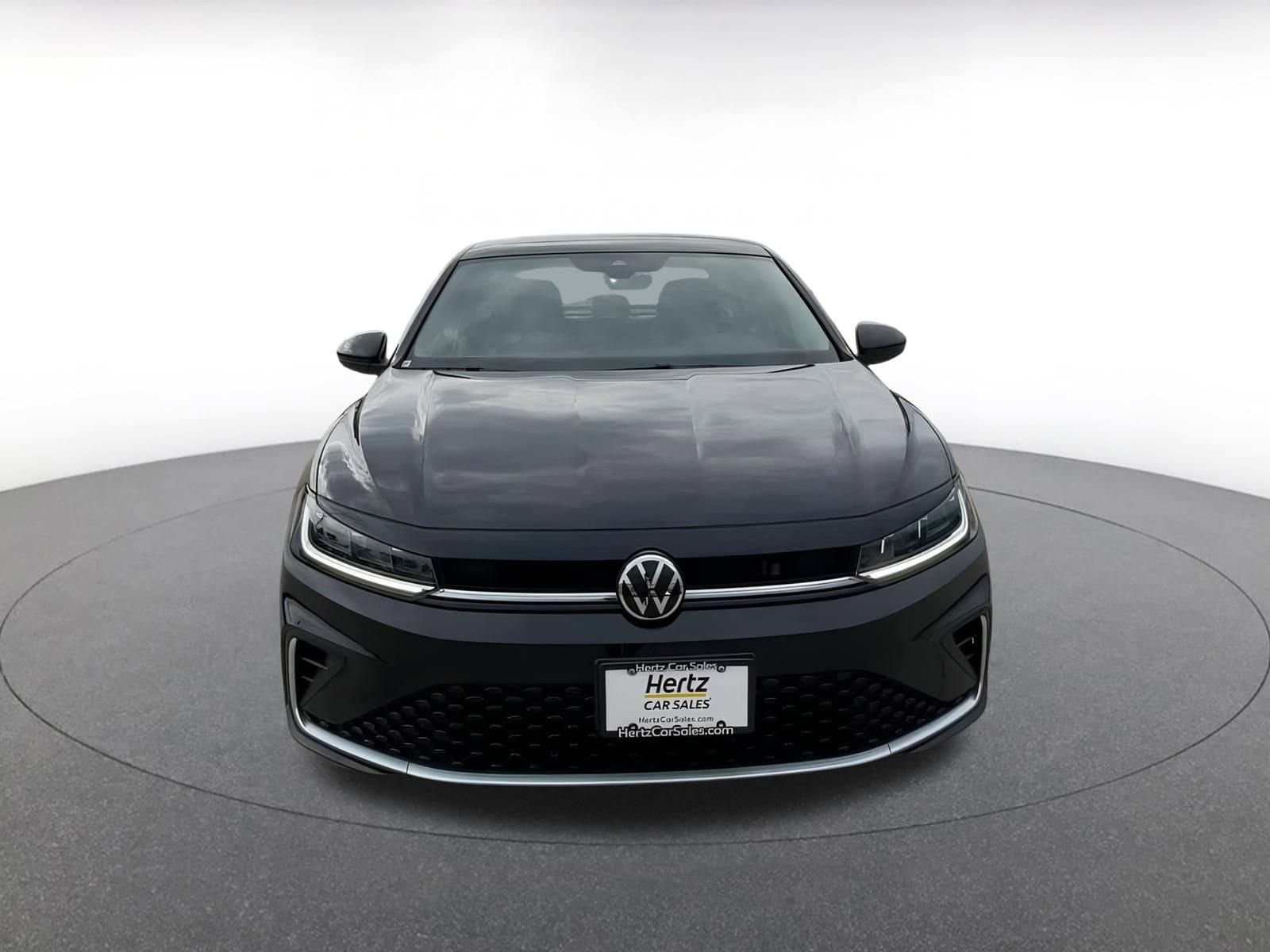 Thumbnail: 2025 Volkswagen Jetta - 4