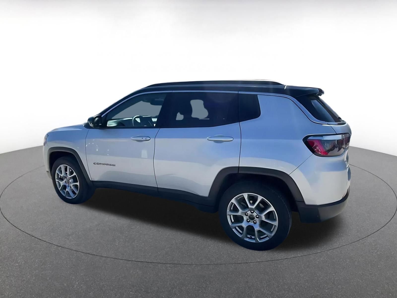 Thumbnail: 2025 Jeep Compass - 10