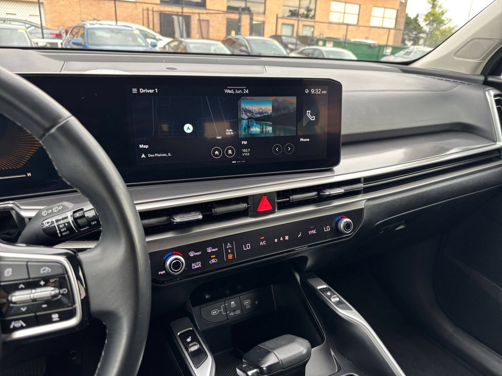 Thumbnail: 2024 Kia Sorento - 17