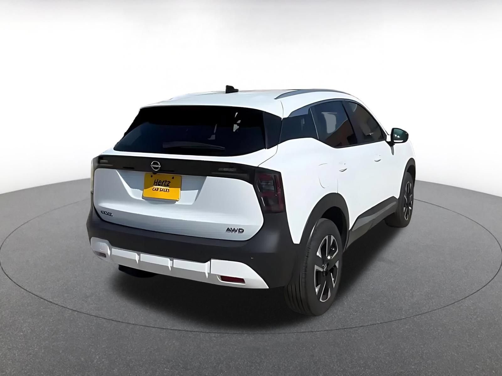 Thumbnail: 2026 Nissan Kicks - 14