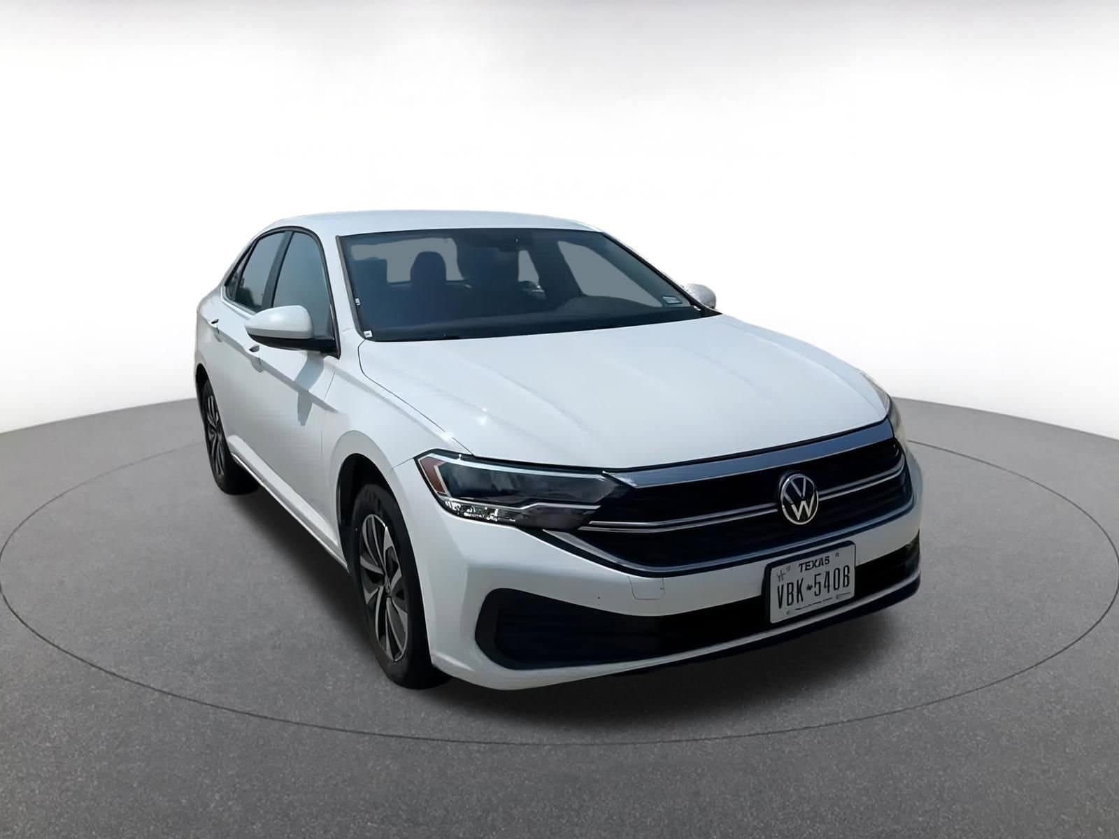 Thumbnail: 2024 Volkswagen Jetta - 3