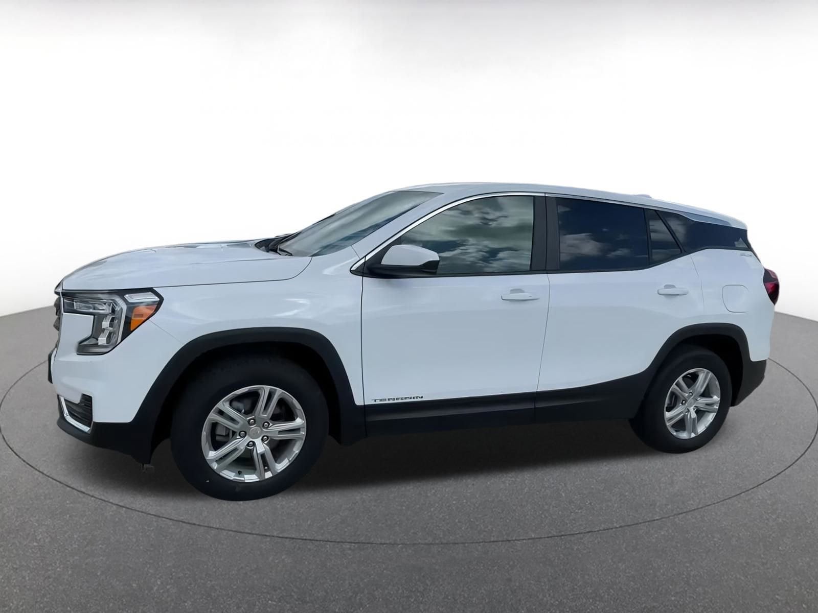 Thumbnail: 2024 GMC Terrain - 8